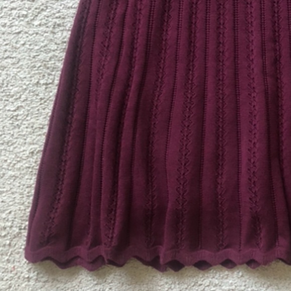 GAP Knitted Skirt. NWOT. - Picture 3 of 3